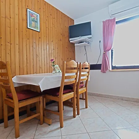 Daire Dragana 1508 *